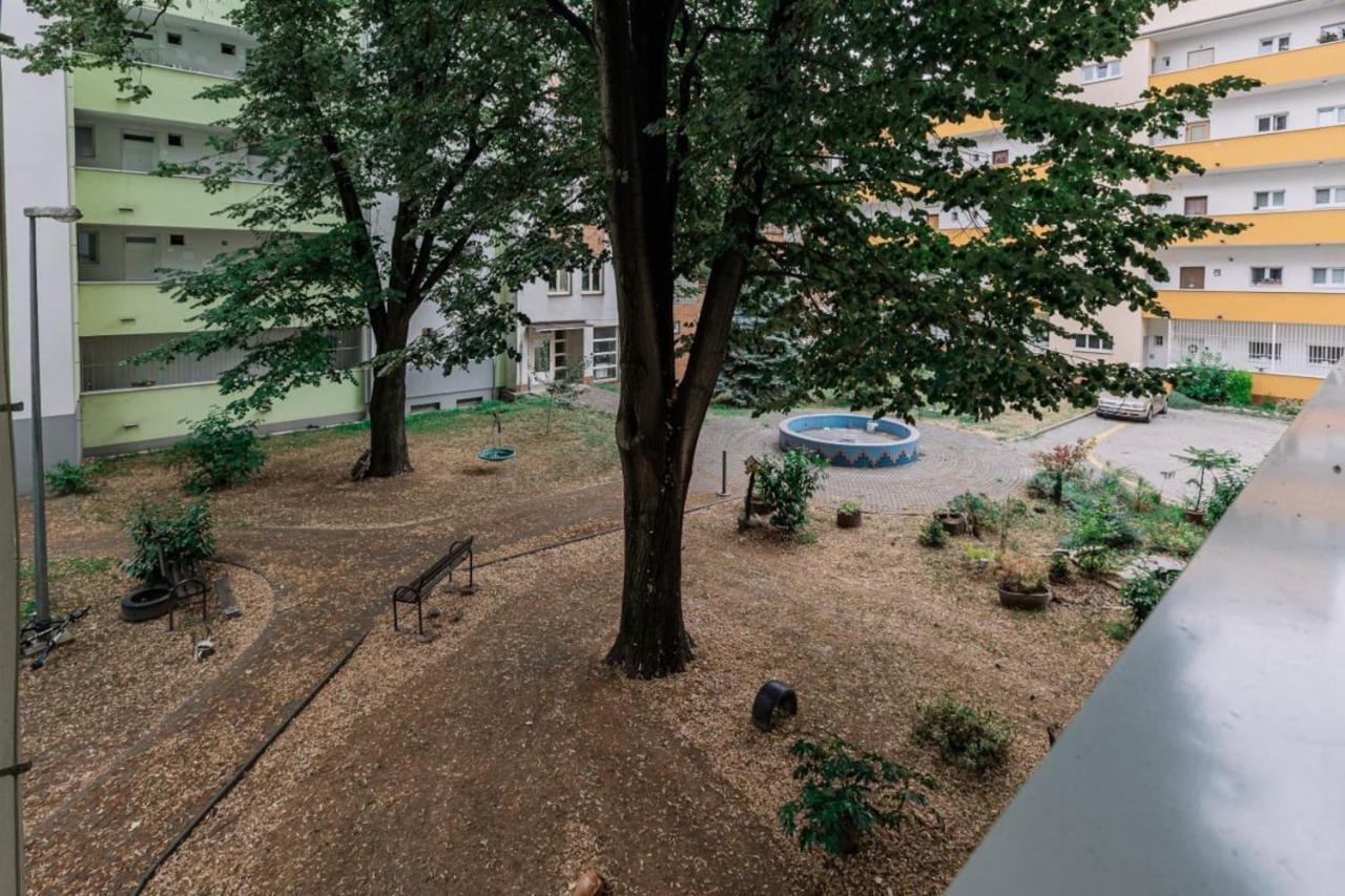 Stadiumside Studio Bratislava Exterior foto